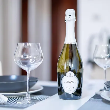Chardonnay- Elegante * Cavezzo
